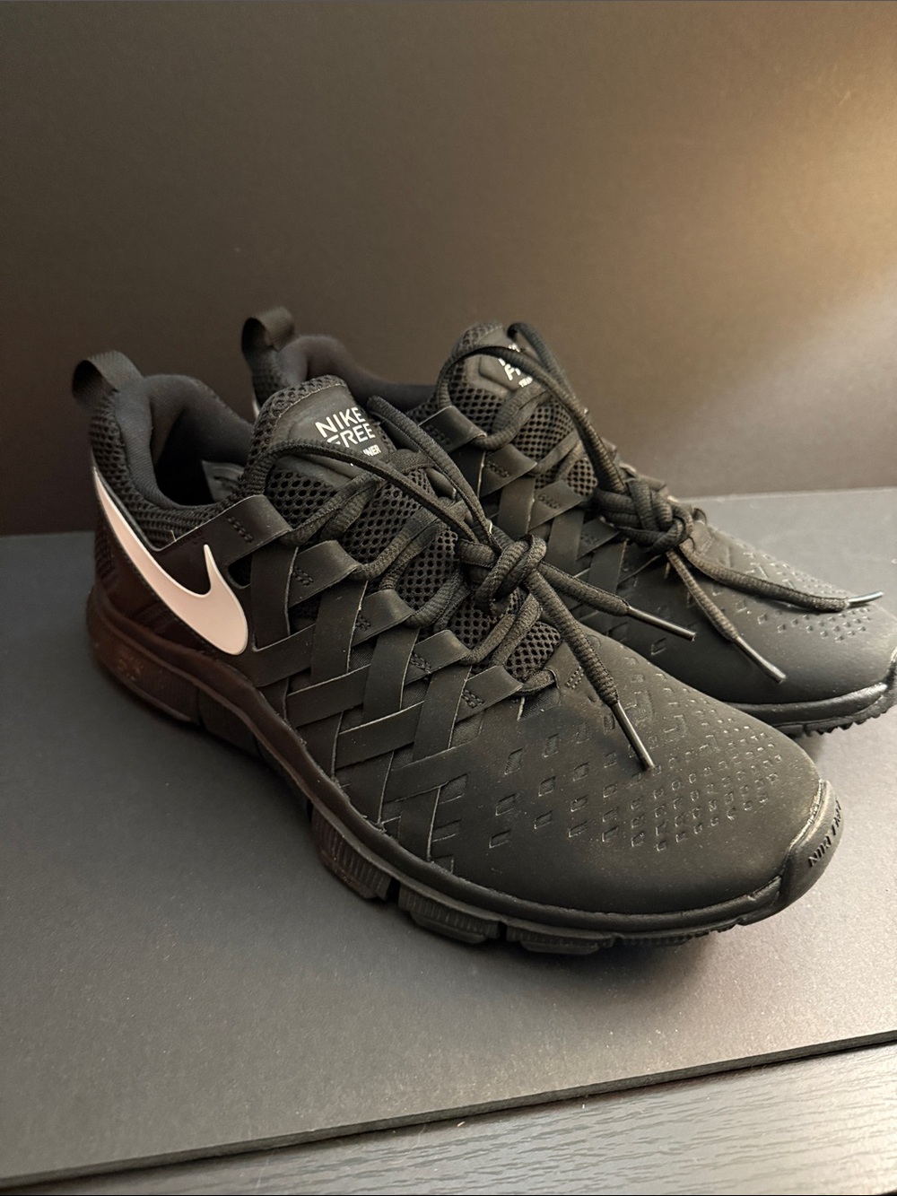 Nike - Men’s Free Trainer Black Athletic Sneakers with White Nike Swoosh